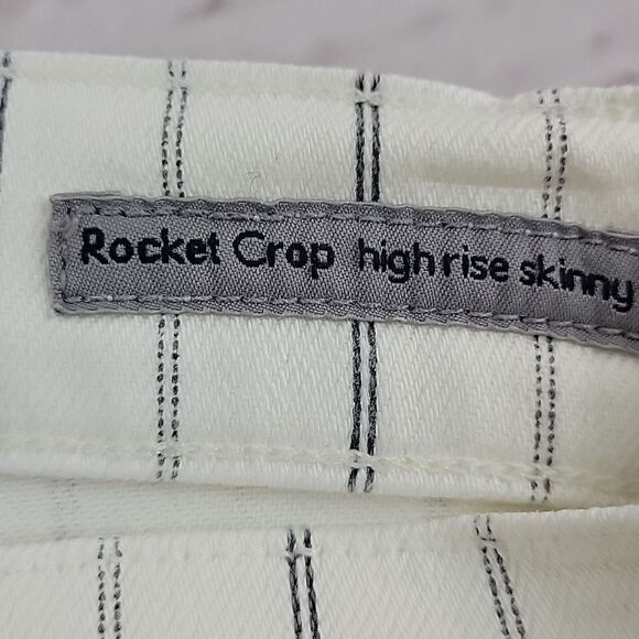 Citizens of Humanity | Striped Rocket Crop High Rise- Size 27 - Picture 6 of 11